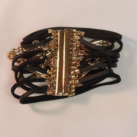 Magnet Bracelet Goldtone/Black - Picture 5 of 5